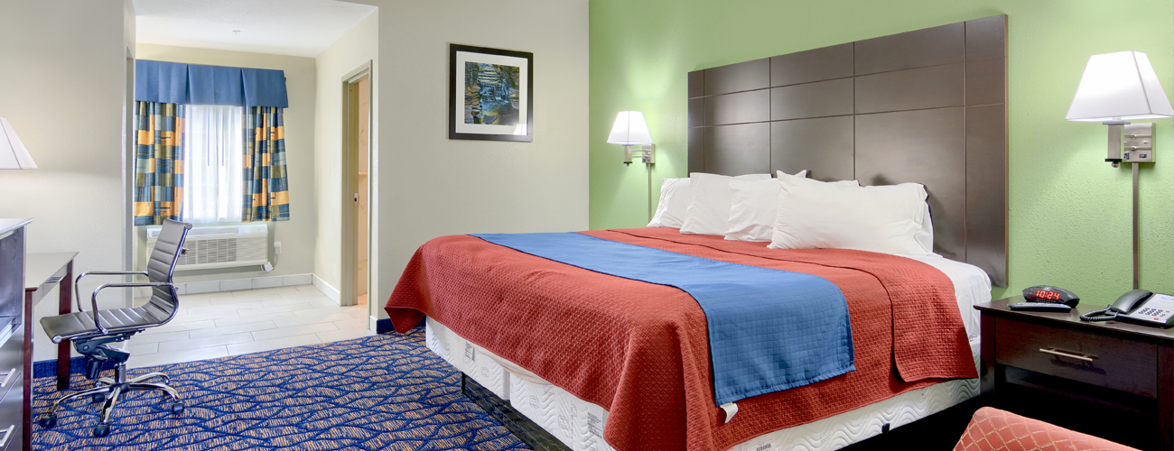  Rodeway Inn & Suites