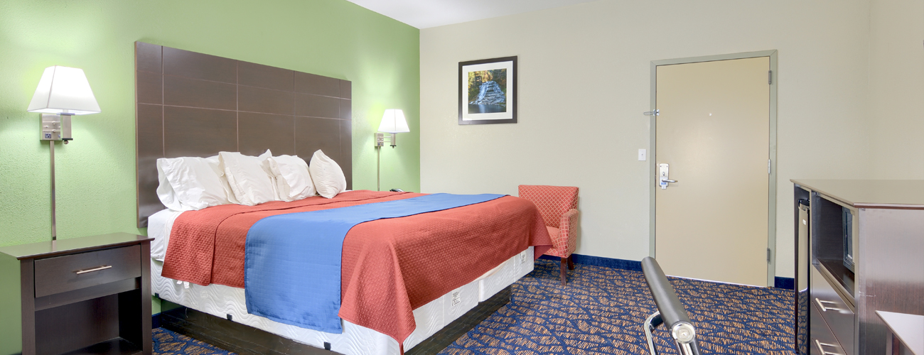  Rodeway Inn & Suites